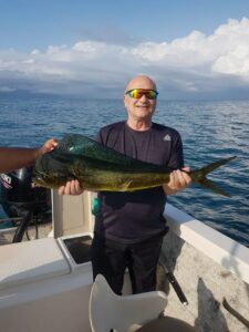 puerto vallarta fishing for mahi-mahi